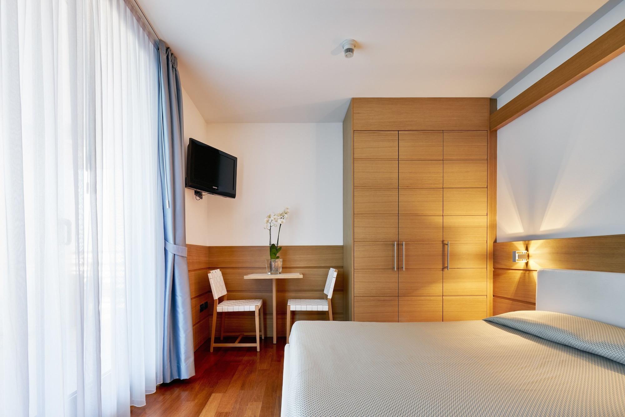 Hotel Fonzari Градо Экстерьер фото
