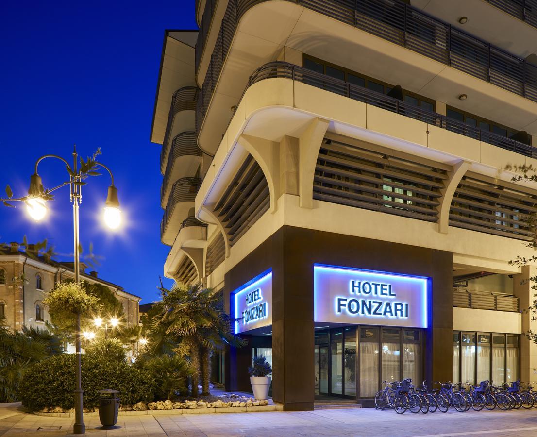 Hotel Fonzari Градо Экстерьер фото